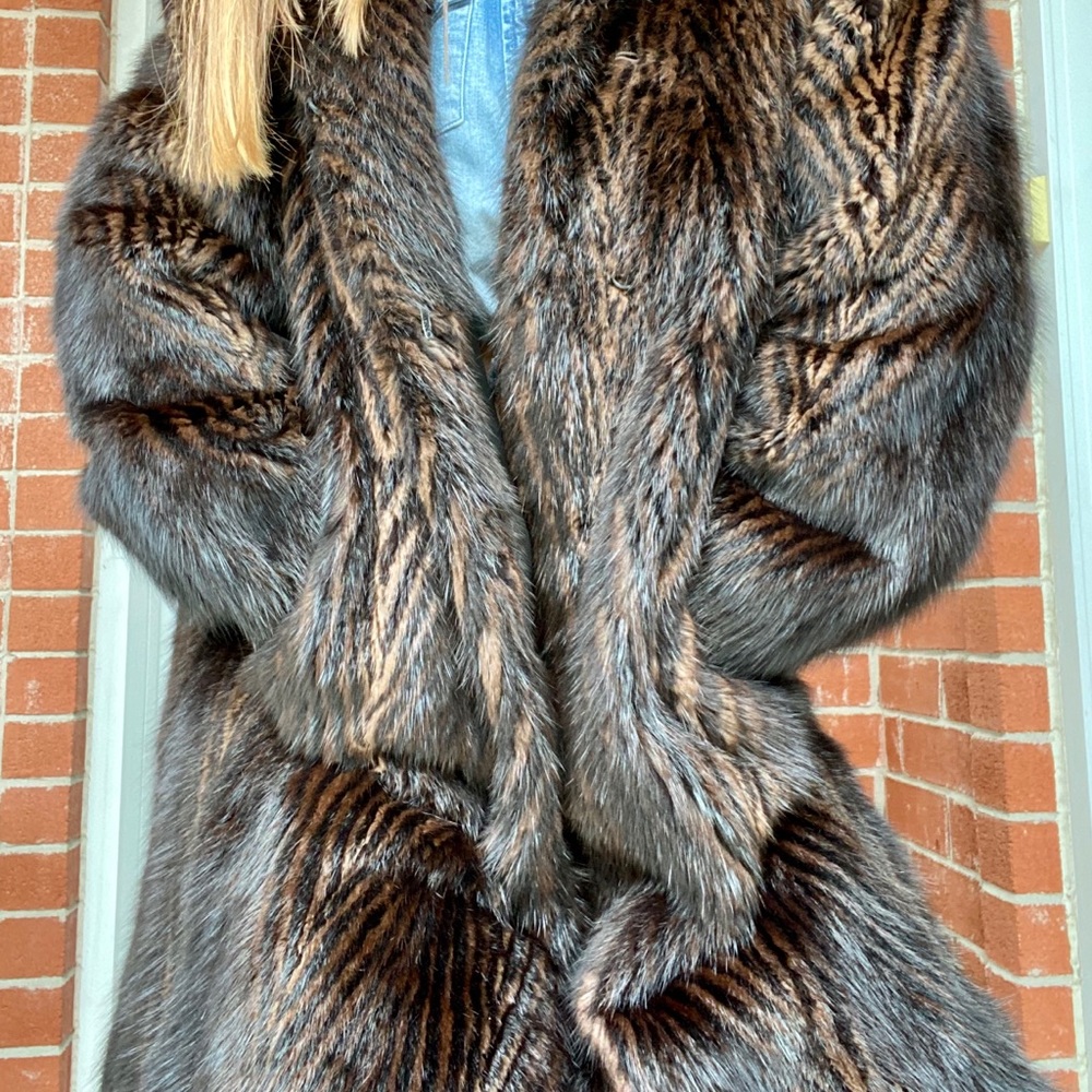 Fur Coat - Picture 2 of 2